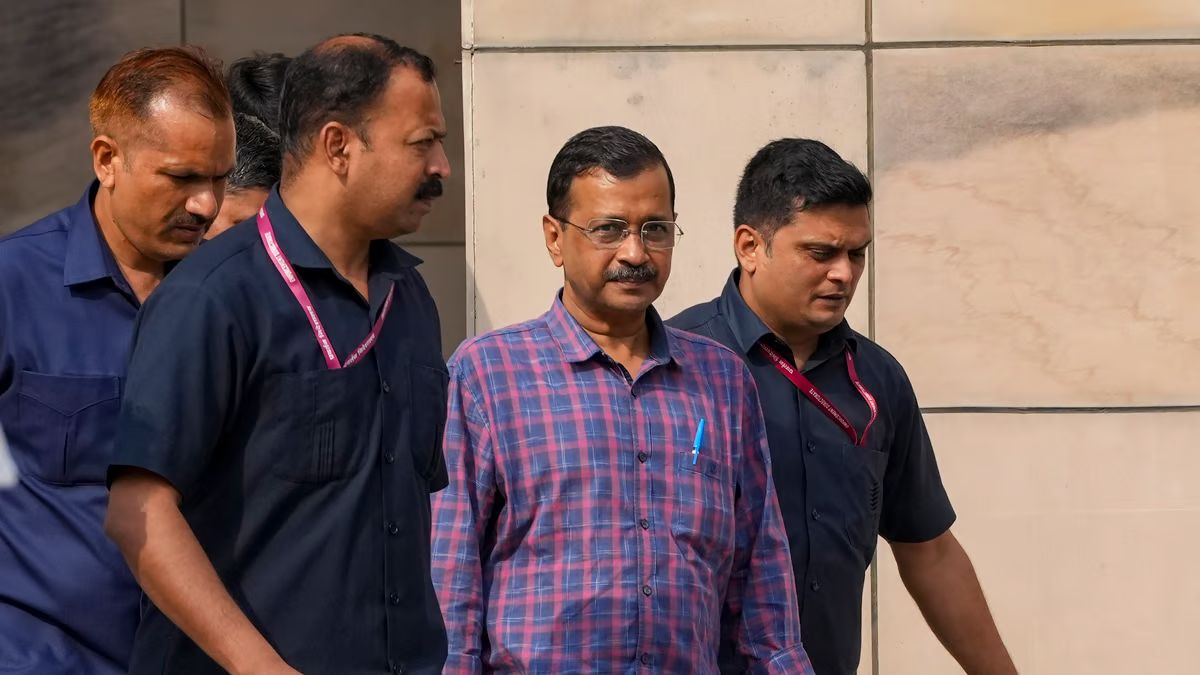 सीबीआई ने अरविंद केजरीवाल की जमानत का विरोध किया, उन्हें शराब नीति का सूत्रधार बताया।